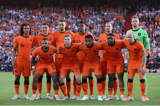 激情对决,纽卡半场领,佳夫闪电开,开云体育,开云体育官网,开云体育app,开云体育平台,KAIYUN,SPORTS,kaiyun登录入口