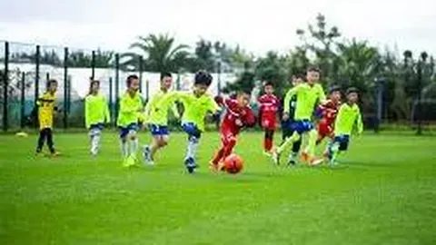 夏夜篮球战火燃，天衢新区队99：81击败德城区队首战告捷