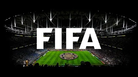 库里半场狂揽32分8助攻，三分球点燃全美讨论热潮，勇士官方好评如潮，媒体纷纷热议！